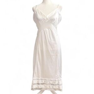 Vintage Velrose White Lace Slip Dress Size 34 Classic Lingerie